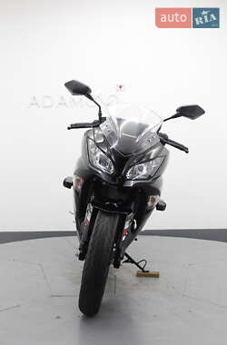 Спортбайк Kawasaki Ninja 250 2013 в 
