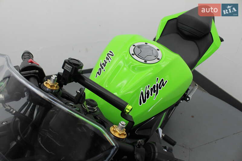 Спортбайк Kawasaki Ninja 250 2015 в Гнівані фото 16 Спортбайк Kawasaki Ninja 250 2015 в Гнівані