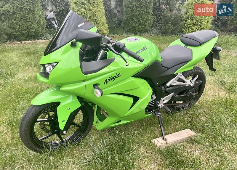 Мотоцикл Чоппер Kawasaki Ninja 250R 2013 в Луцке