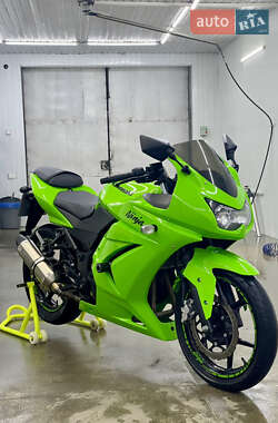 Спортбайк Kawasaki Ninja 250R 2012 в Ивано-Франковске