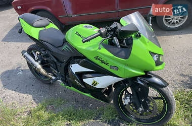 Спортбайк Kawasaki Ninja 250R 2009 в 