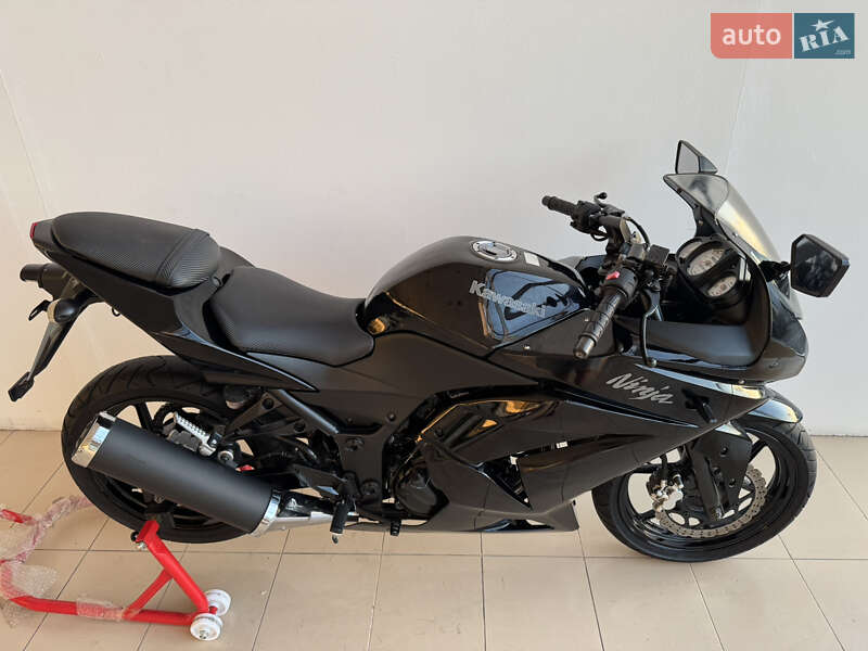 Спортбайк Kawasaki Ninja 250R 2016 в Киеве