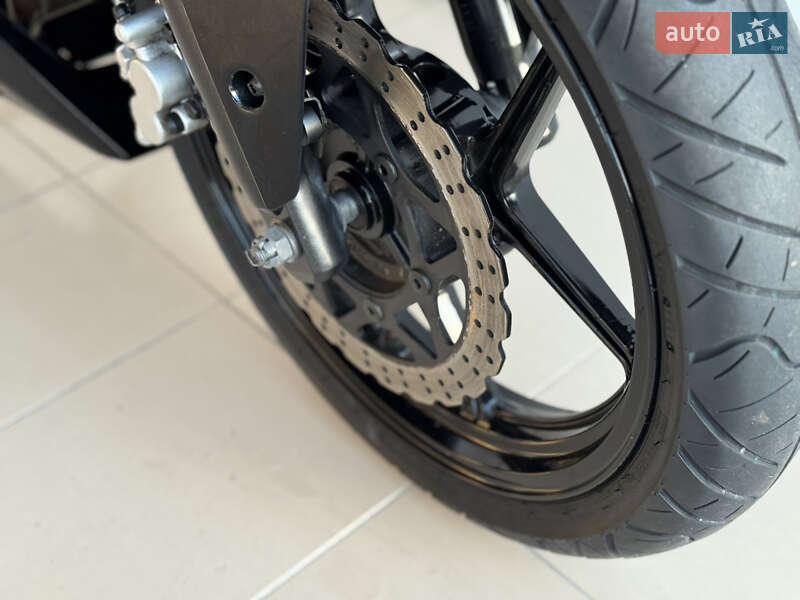 Спортбайк Kawasaki Ninja 250R 2016 в Киеве