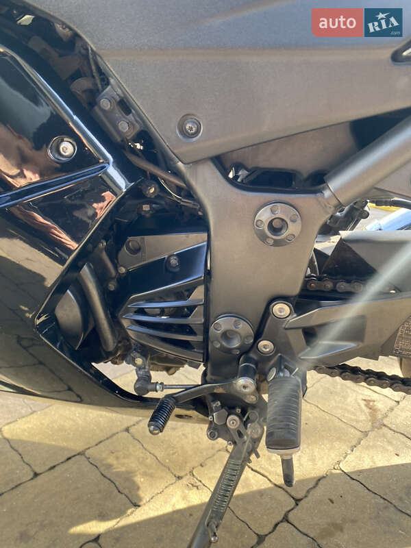 Спортбайк Kawasaki Ninja 250R 2008 в Здолбуніві фото 19 Спортбайк Kawasaki Ninja 250R 2008 в Здолбуніві