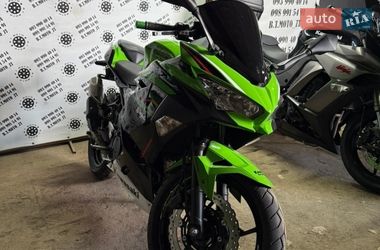 Мотоцикл Спорт-туризм Kawasaki Ninja 250R 2018 в Житомире