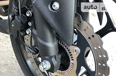 Спортбайк Kawasaki Ninja 300 2018 в 