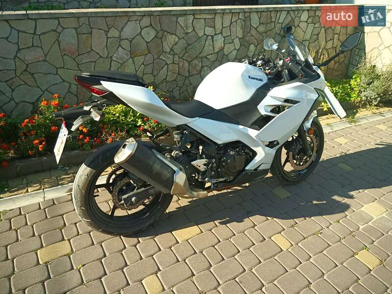 Спортбайк Kawasaki Ninja 400 2020 в Тернополі