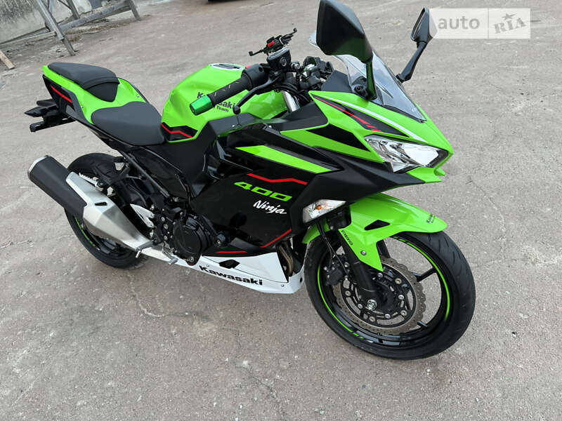 Мотоцикл Спорт-туризм Kawasaki Ninja 400 2022 в Сновске