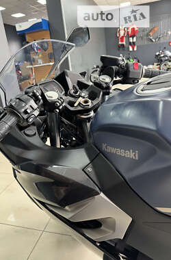 Мотоцикл Спорт-туризм Kawasaki Ninja 400 2023 в Киеве