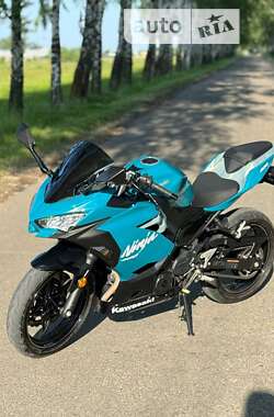 Мотоцикл Спорт-туризм Kawasaki Ninja 400 2021 в Киеве