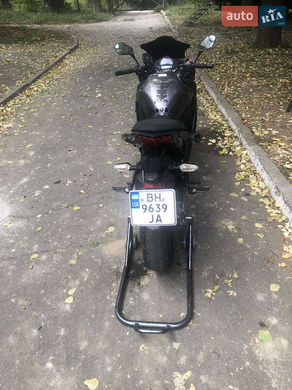 Спортбайк Kawasaki Ninja 400 2016 в Львове