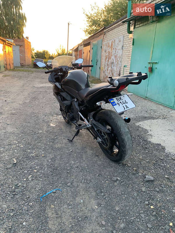 Спортбайк Kawasaki Ninja 400 2013 в Мукачево фото 2 Спортбайк Kawasaki Ninja 400 2013 в Мукачево