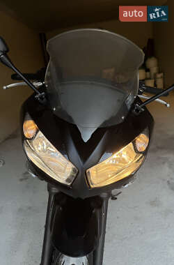 Мотоцикл Спорт-туризм Kawasaki Ninja 400 2010 в 