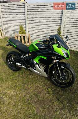Спортбайк Kawasaki Ninja 400 2016 в 