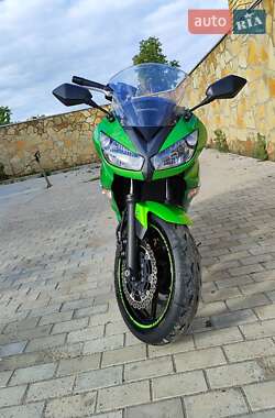 Спортбайк Kawasaki Ninja 400 2014 в 