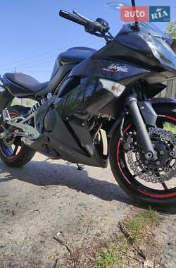 Мотоцикл Туризм Kawasaki Ninja 400 2010 в 