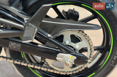 Мотоцикл Без обтекателей (Naked bike) Kawasaki Ninja 400 2011 в 