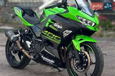 Мотоцикл Без обтекателей (Naked bike) Kawasaki Ninja 400 2018 в Киеве