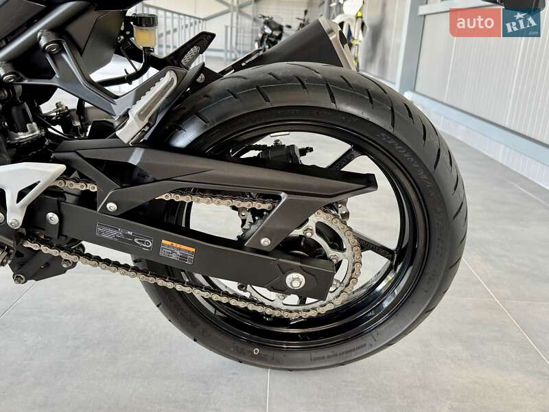 Спортбайк Kawasaki Ninja 400 2018 в Хмельницком