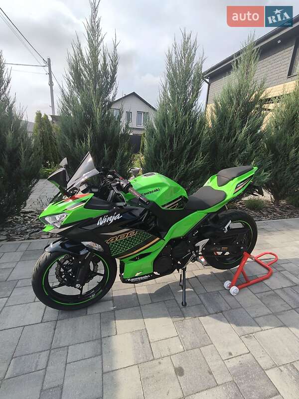 Спортбайк Kawasaki Ninja 400 2020 в Берёзовке