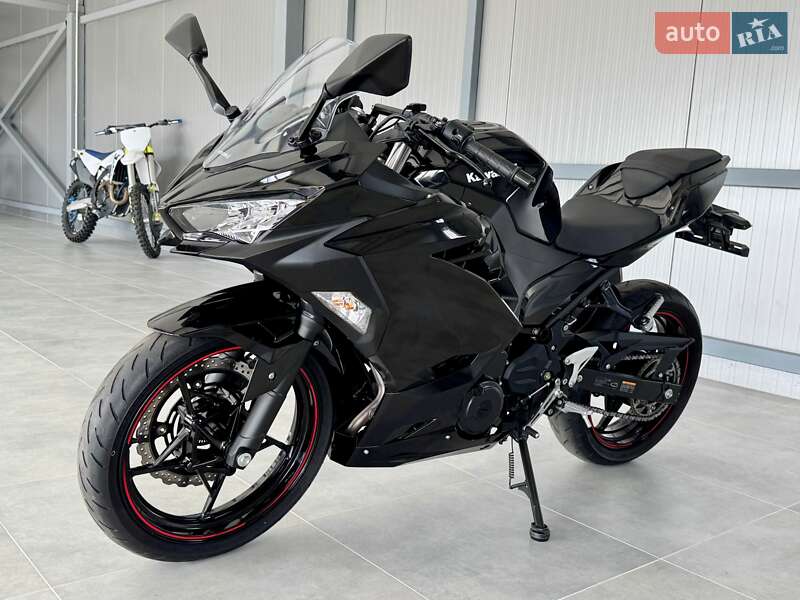 Спортбайк Kawasaki Ninja 400 2020 в Хмельницком