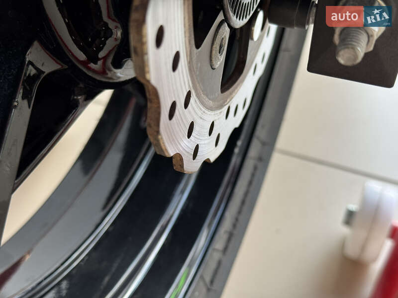 Спортбайк Kawasaki Ninja 400 2022 в Києві