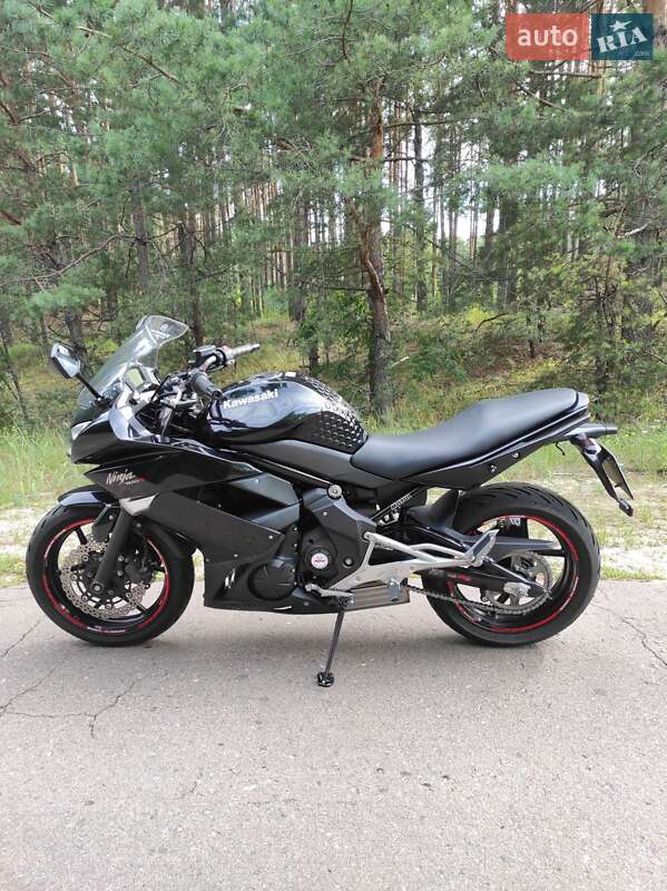 Мотоцикл Туризм Kawasaki Ninja 400 2010 в Репках