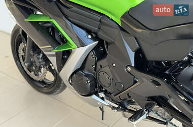 Спортбайк Kawasaki Ninja 400 2016 в 