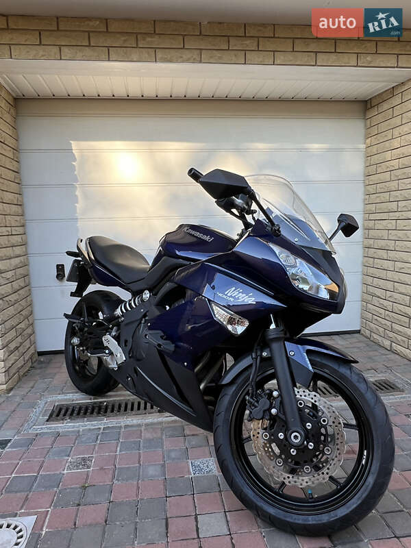 Мотоцикл Спорт-туризм Kawasaki Ninja 400 2011 в Полтаве