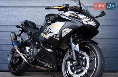 Мотоцикл Без обтікачів (Naked bike) Kawasaki Ninja 400 2020 в Білій Церкві