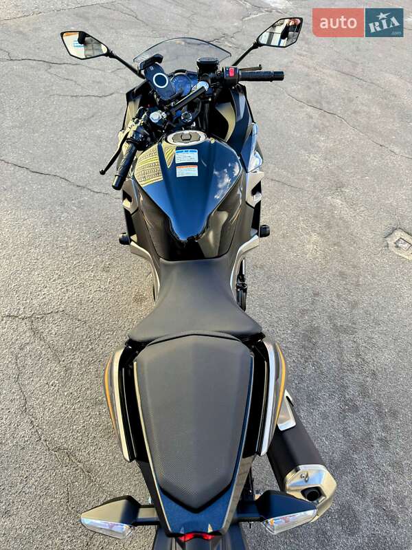 Спортбайк Kawasaki Ninja 400 2022 в Киеве