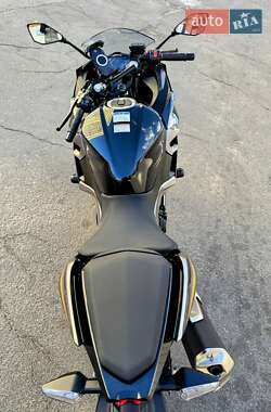 Спортбайк Kawasaki Ninja 400 2022 в 