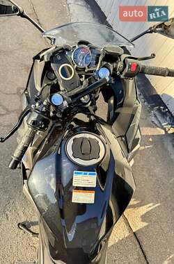 Спортбайк Kawasaki Ninja 400 2022 в 