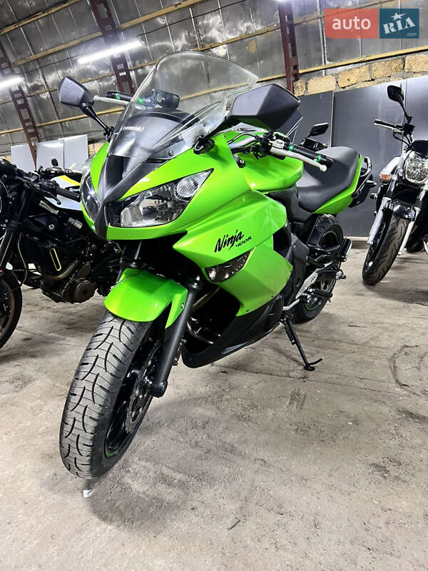 Kawasaki Ninja 400 2013