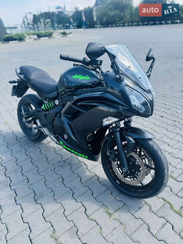 Спортбайк Kawasaki Ninja 400 2016 в Черновцах
