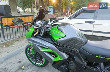 Спортбайк Kawasaki Ninja 400 2016 в 