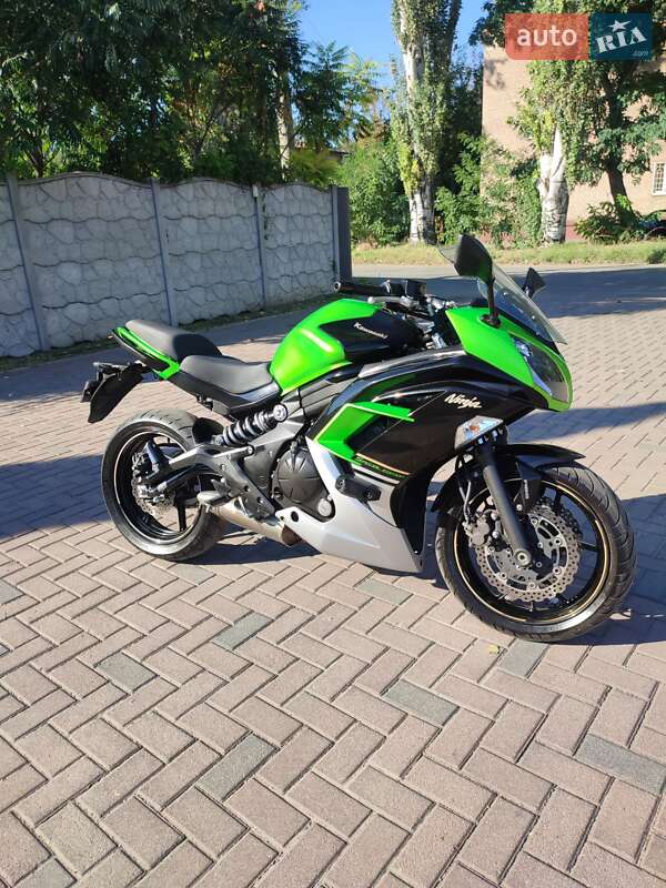 Мотоцикл Спорт-туризм Kawasaki Ninja 400 2014 в Запорожье