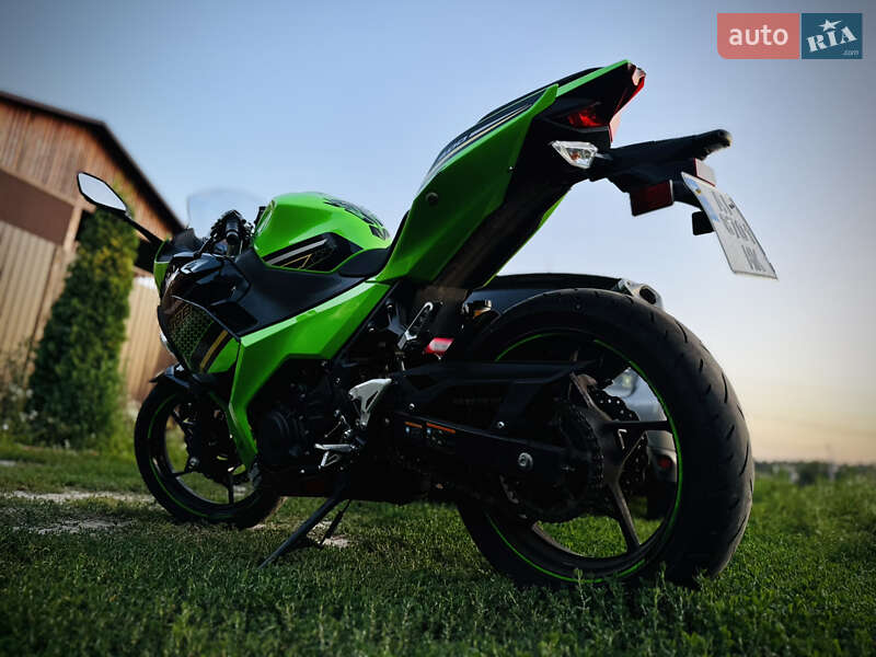 Спортбайк Kawasaki Ninja 400 2020 в Киеве фото 10 Спортбайк Kawasaki Ninja 400 2020 в Киеве