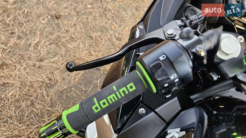 Спортбайк Kawasaki Ninja 400 2020 в Первомайске