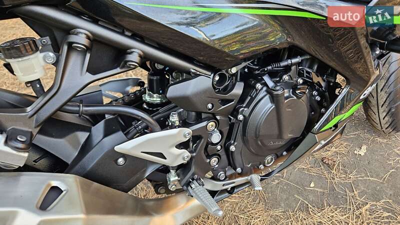 Спортбайк Kawasaki Ninja 400 2020 в Первомайске