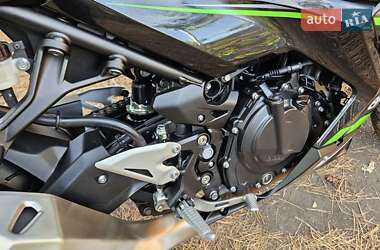 Спортбайк Kawasaki Ninja 400 2020 в 