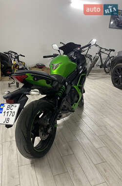 Мотоцикл Спорт-туризм Kawasaki Ninja 400 2015 в 