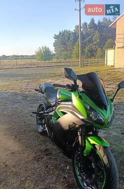 Спортбайк Kawasaki Ninja 400 2016 в 