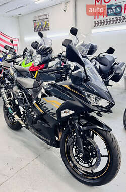 Спортбайк Kawasaki Ninja 400 2019 в Одессе