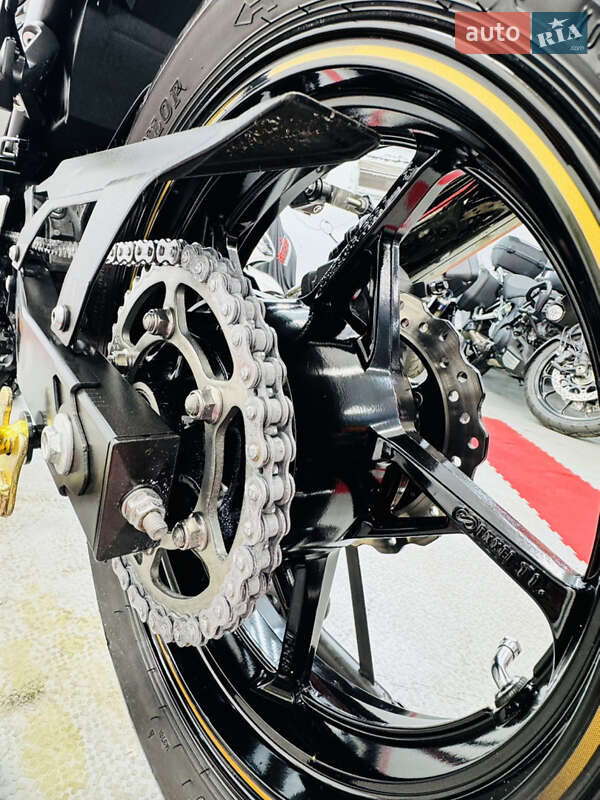 Спортбайк Kawasaki Ninja 400 2019 в Одессе