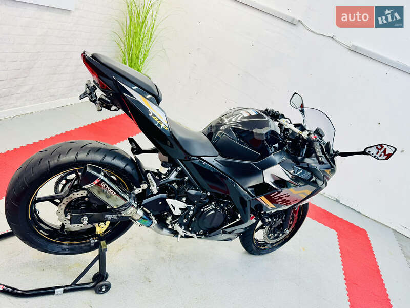 Спортбайк Kawasaki Ninja 400 2019 в Одессе