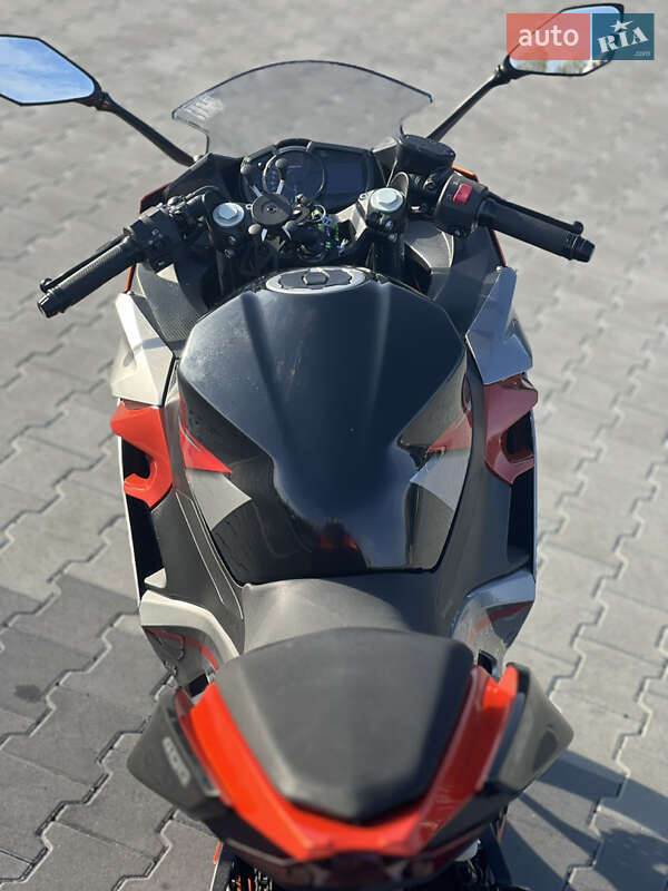 Спортбайк Kawasaki Ninja 400 2018 в Ирпене фото 6 Спортбайк Kawasaki Ninja 400 2018 в Ирпене