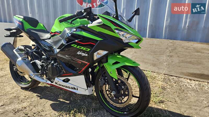 Спортбайк Kawasaki Ninja 400 2021 в Первомайську