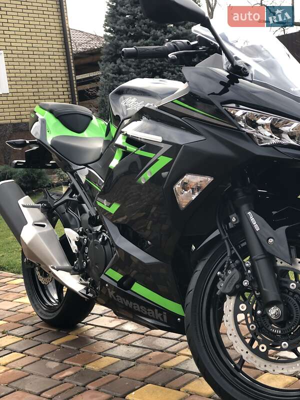 Спортбайк Kawasaki Ninja 400 2019 в Умани фото 30 Спортбайк Kawasaki Ninja 400 2019 в Умани