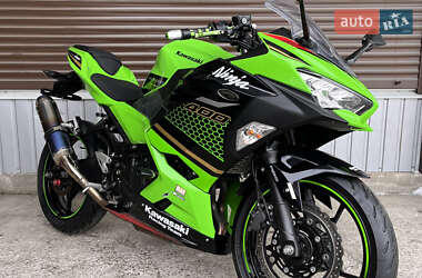 Спортбайк Kawasaki Ninja 400 2020 в Марганці